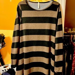 Bellamie striped dress. Size xl